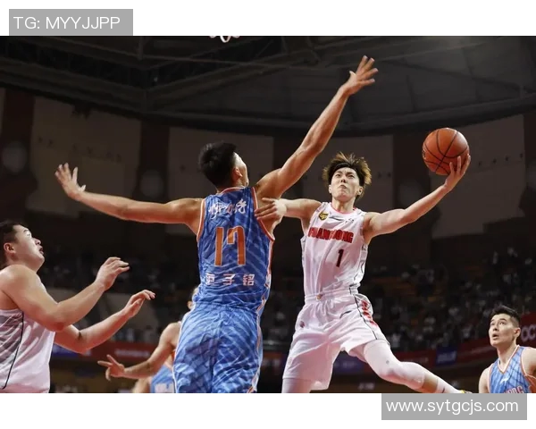 重庆篮球队冠军赛表现分析意识提升与战术执行的完美结合